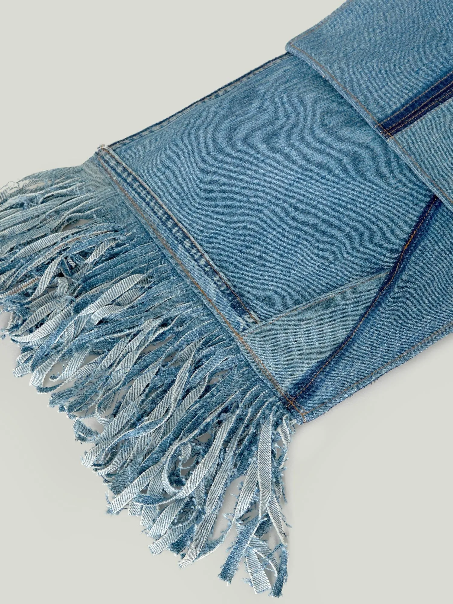 DENIM MESSENGER BAG WITH FLAP