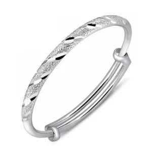 Expandable Bangle Diagonal Stripes