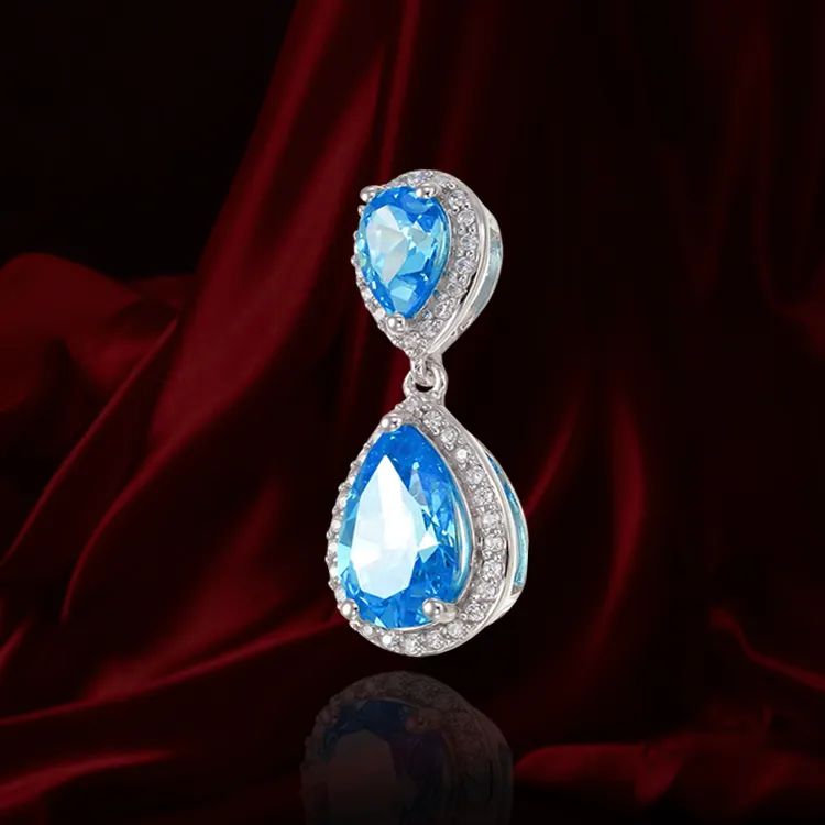 Glamorous Teardrop Blue Pendant