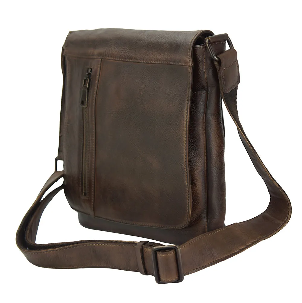 Igor Messenger Flap leather bag