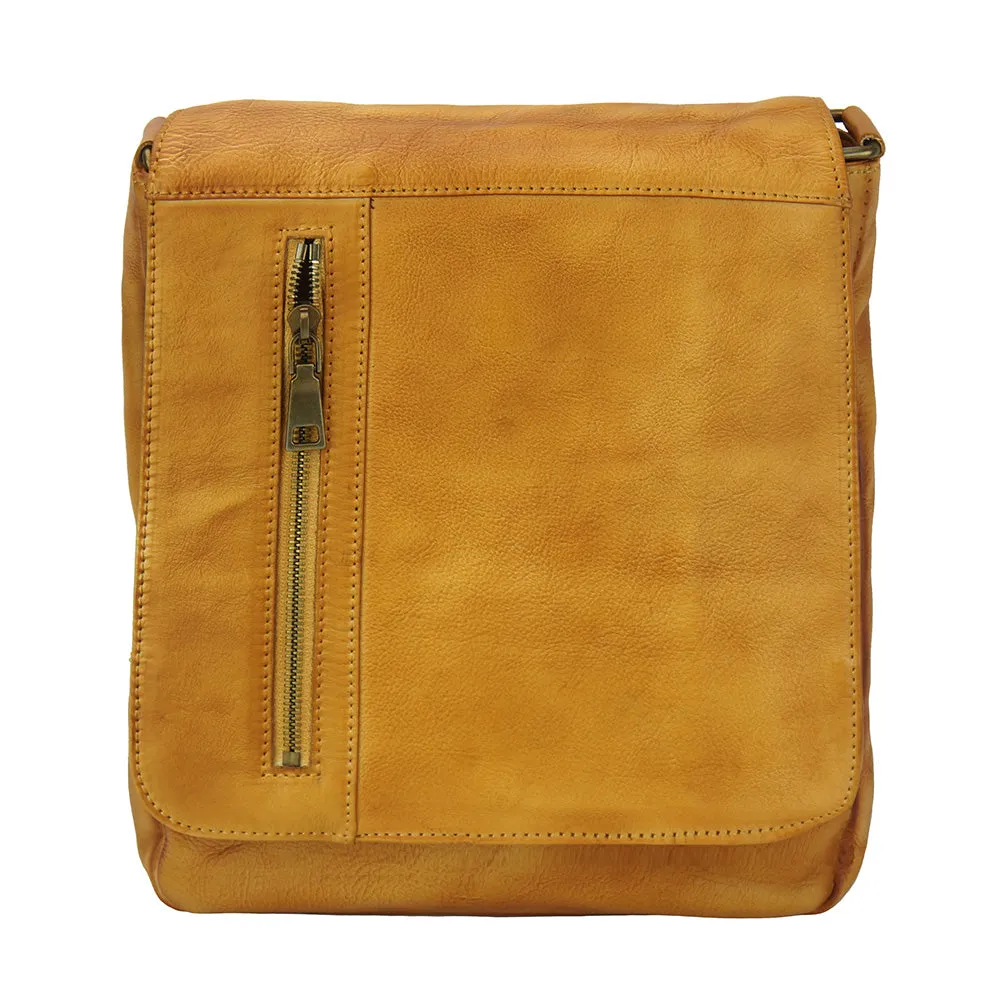 Igor Messenger Flap leather bag