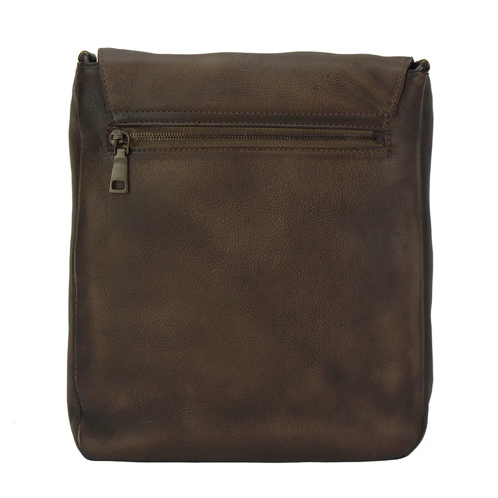 Igor Messenger Flap leather bag