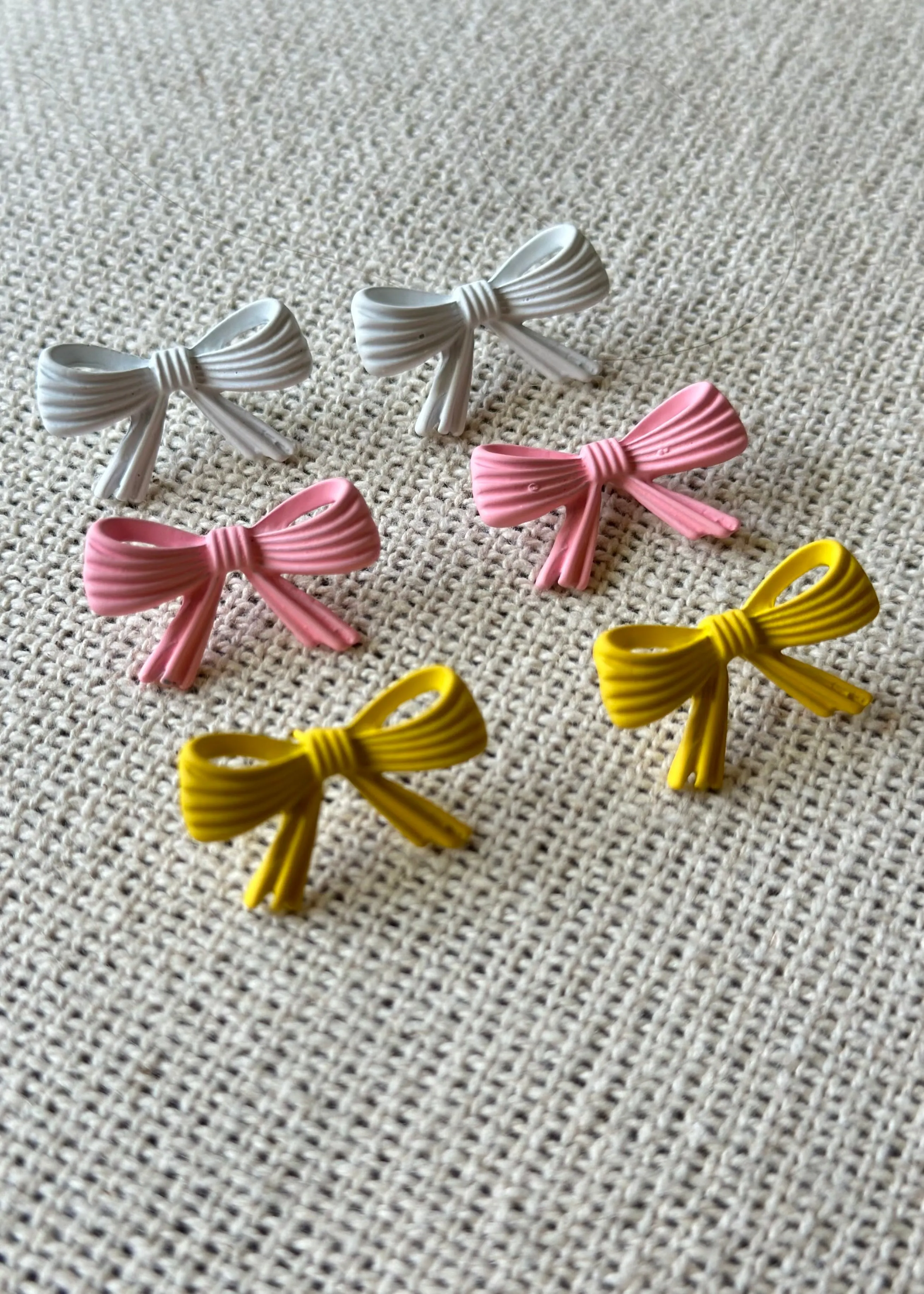 Kikina Coquette Bow Earrings