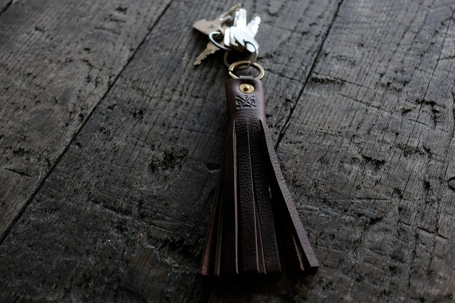 LEATHER TASSEL KEY CHAIN