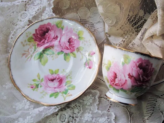 LOVELY Vintage Tea Cup and Saucer AMERICAN BEAUTY Royal Albert English Bone China Bridal Luncheons Showers,Hostess Gift,Weddings,Tea Parties