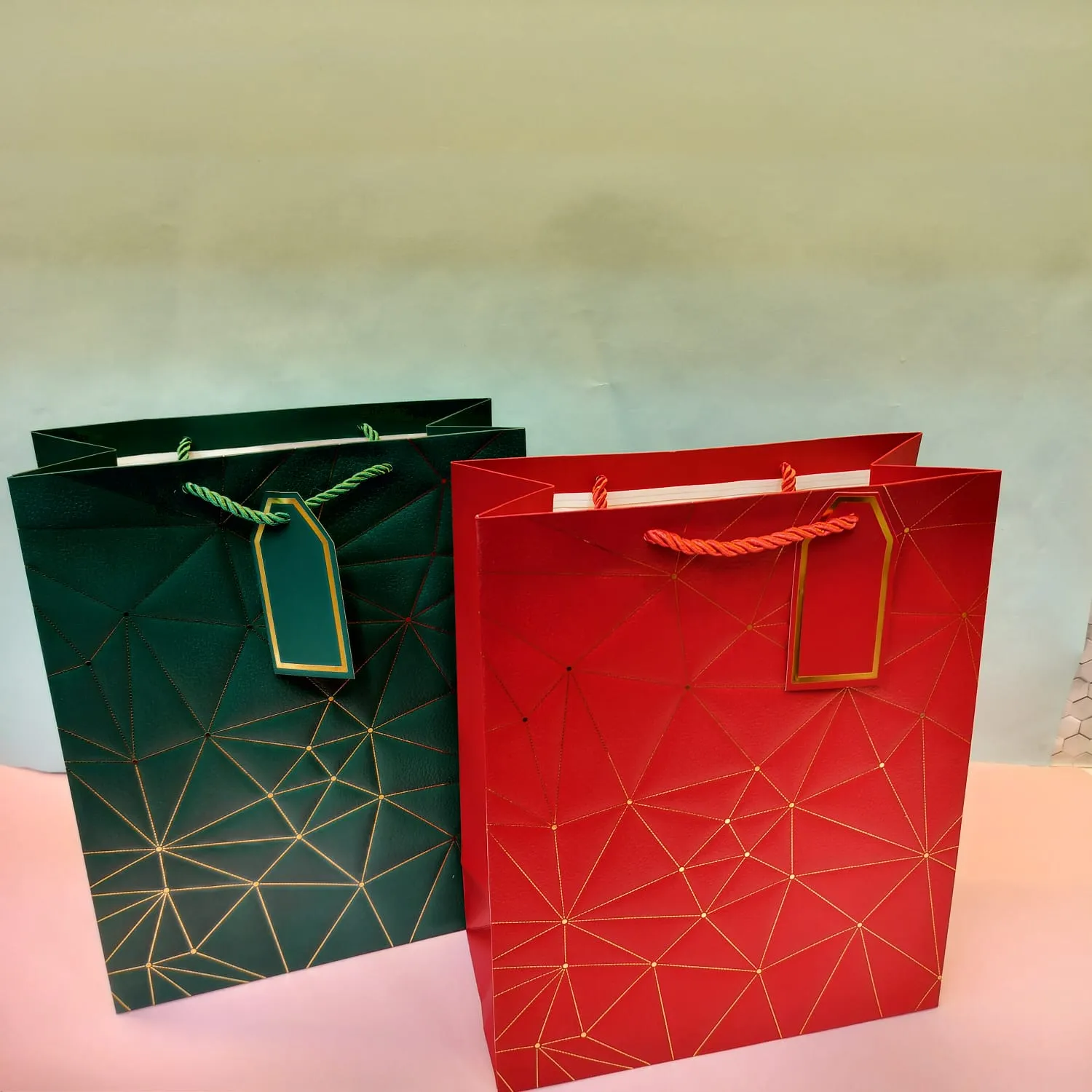 Stylish And Royal Gifting Paper Bag