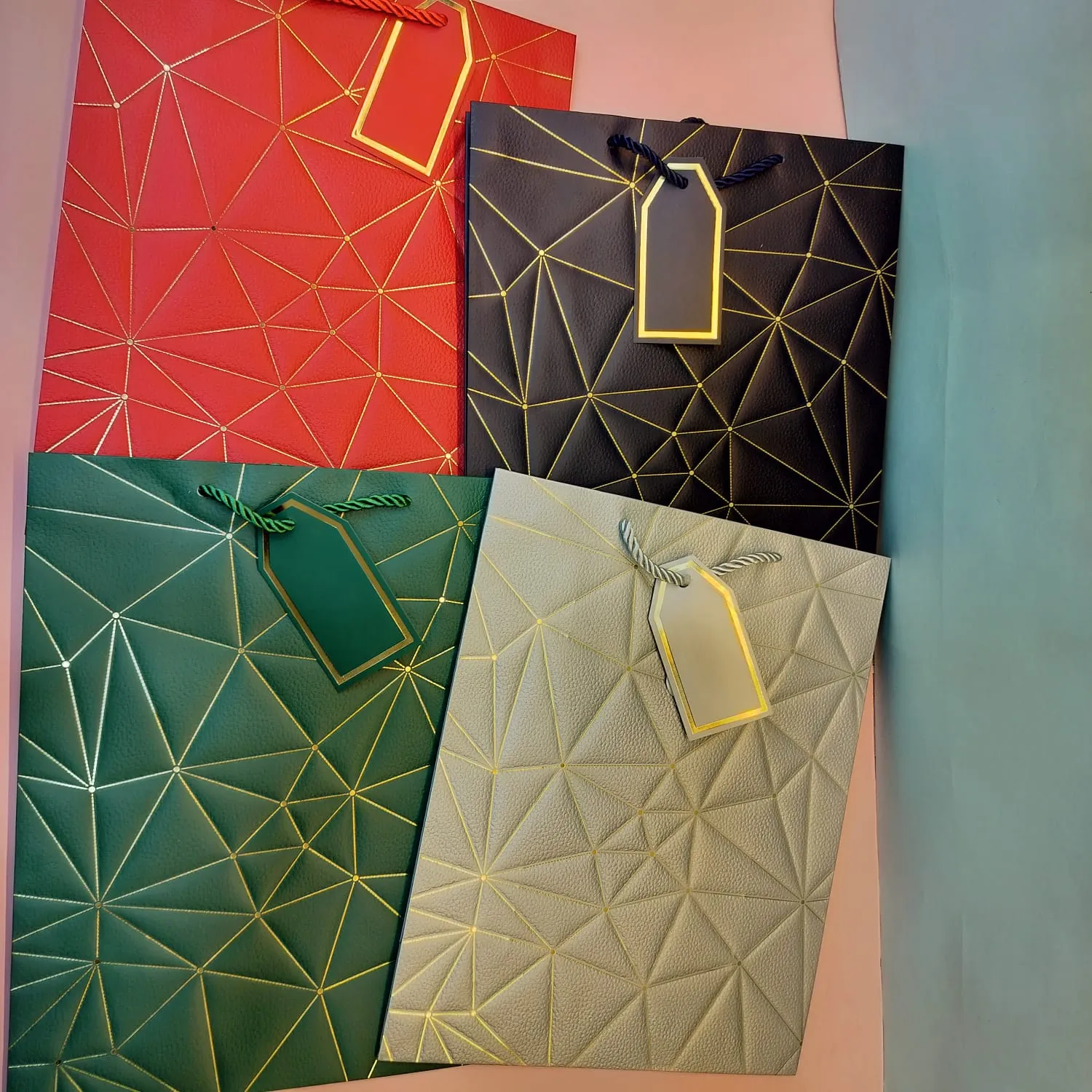 Stylish And Royal Gifting Paper Bag