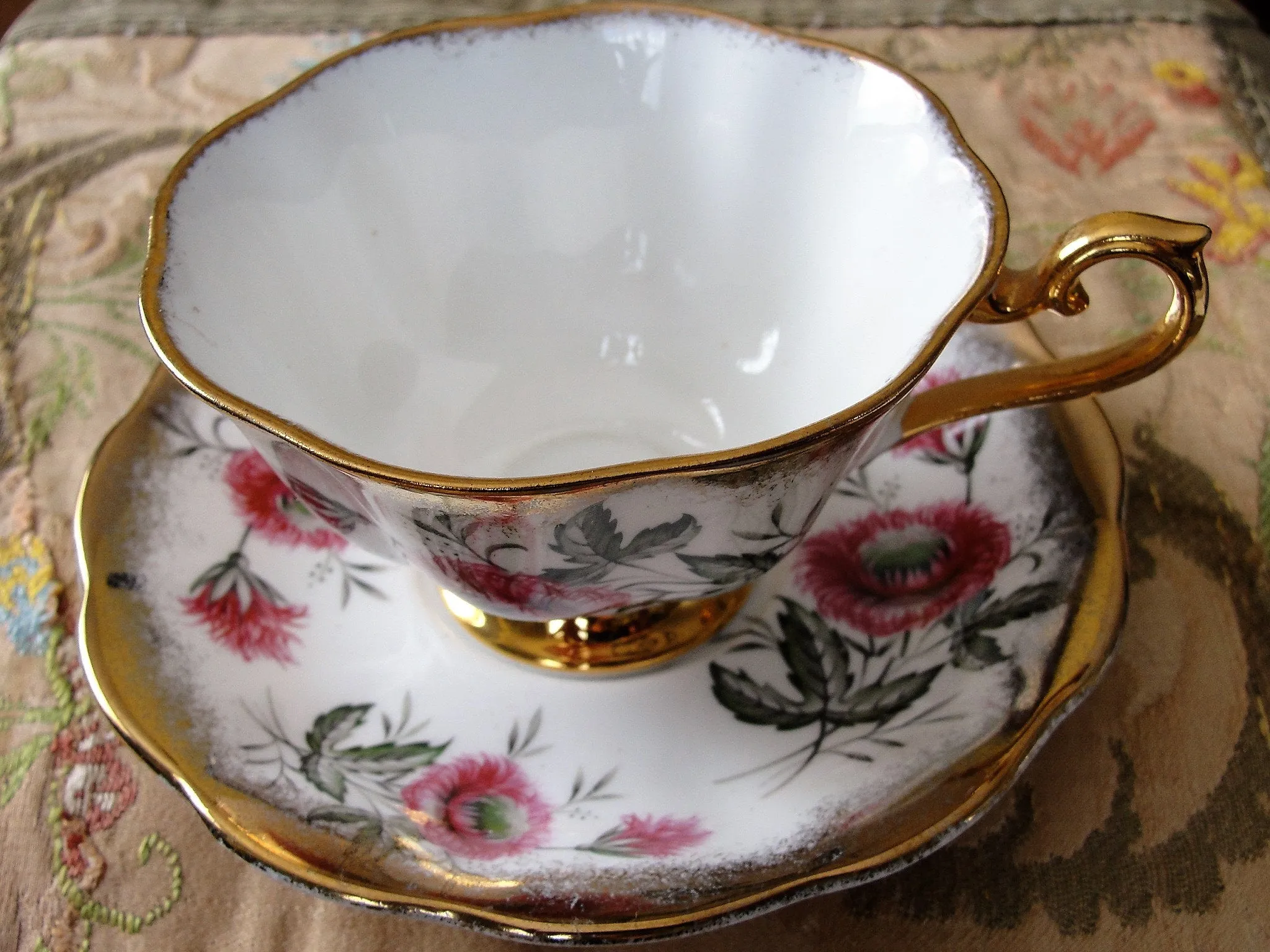 VINTAGE Royal ALBERT English Bone China Sumptuous Wide Teacup and Saucer Lush PINK Flowers Pattern Lavish Gold Trim Pedestal Cup and Saucer